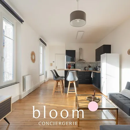 Gare Magnifique Equipe Apartment